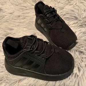 Black Adidas Toddlers size 5 EUC